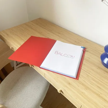 Ferienwohnung Le Balcon Rouge Noisy-le-Sec Exterior foto