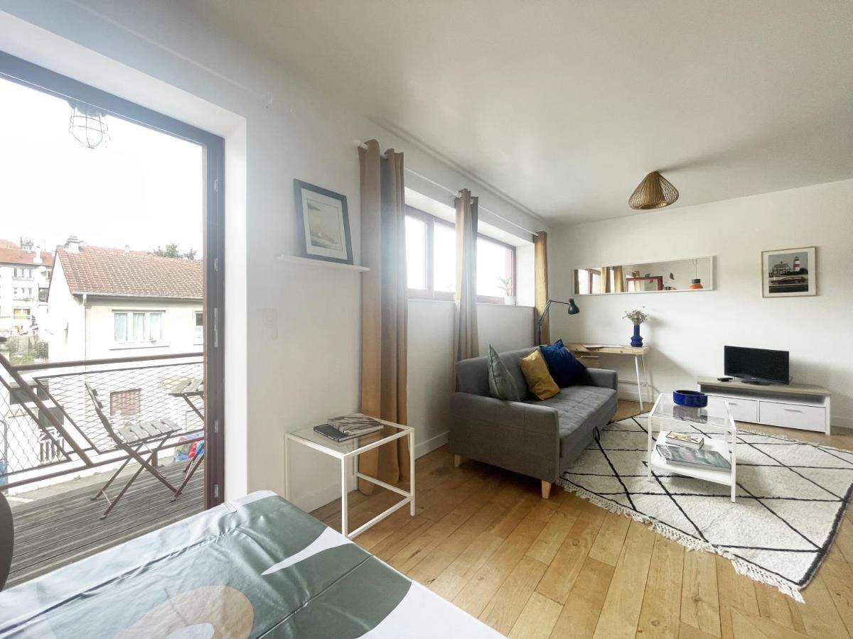 Le Balcon Rouge Noisy-le-Sec